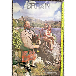 Vintage Britain Travel Poster Highland Piper Wearing Kilt Bagpipes 1980s Retro